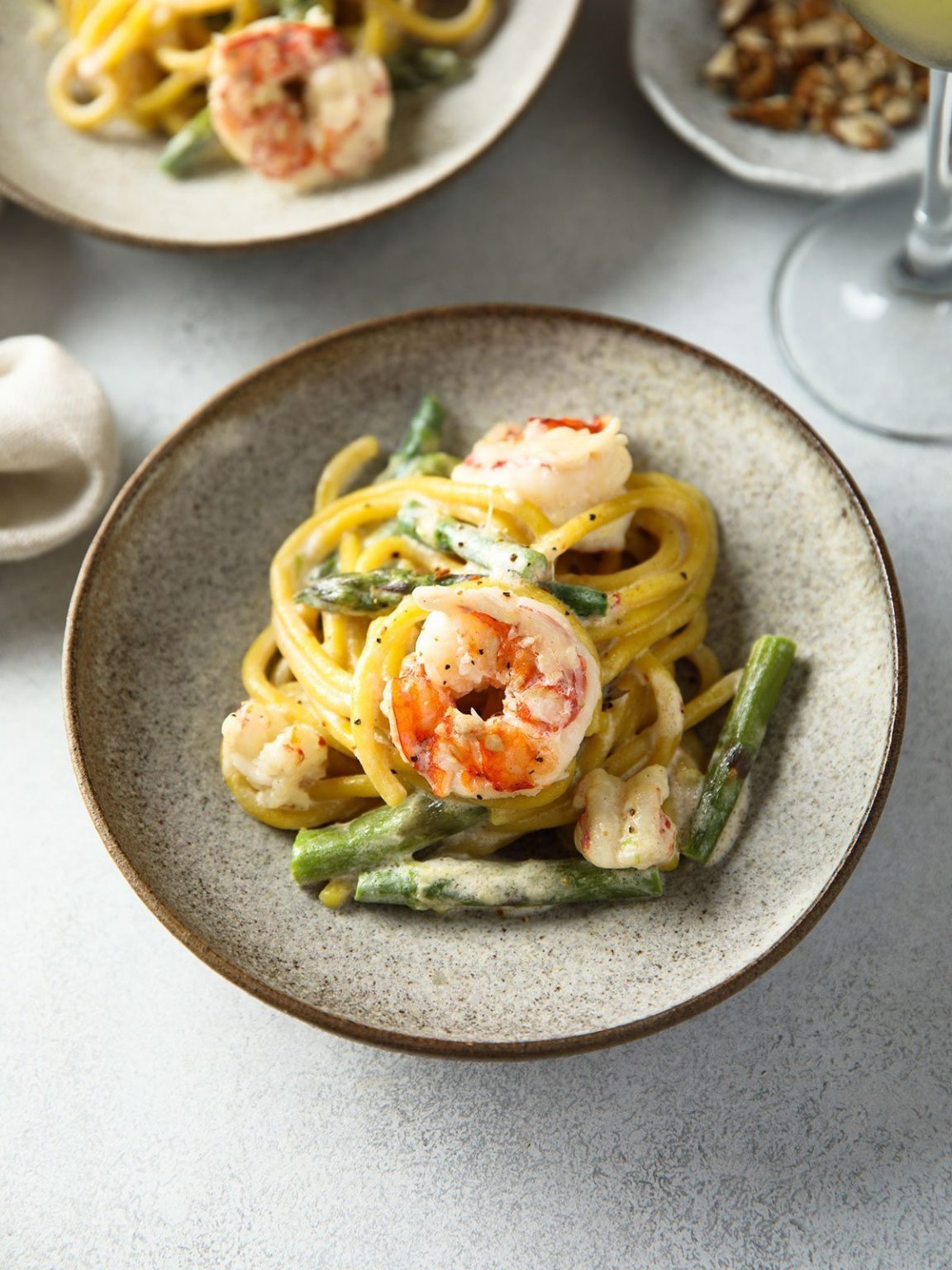 Spaghetti Med Reker Pasta Med Reker Oppskrift: Kremet og Smakfull Middag Med Friske Smaker ...