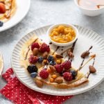 crepes med fersk frukt oppskrift, enkle crepes med frukt, hjemmelagde crepes med bær og frukt, crepes med jordbær og banan, oppskrift på crepes med frisk frukt, saftige crepes til frokost, crepes med ferske bær, crepes med pisket krem og frukt, crepes med fersken og blåbær, crepes med frukt og honning, crepes med banan og sjokolade, crepes med mango og kiwi, oppskrift på tynne crepes med frukt, crepes med appelsin og pisket krem, crepes med frukt og melisdryss, enkle crepes med fersk frukt, crepes med ananas og kokos, crepes med frukt til dessert, oppskrift på crepes med jordbær og krem, crepes med frukt og syrlig sitron, crepes med fersk frukt til lunsj, crepes med rabarbra og bringebær, crepes med pisket krem og bær, oppskrift på crepes med epler og kanel, crepes med ferske bringebær og mynte, crepes med søt fruktfyll, crepes med frukt og vaniljesaus, crepes med pisket mascarpone og bær, crepes med druer og pisket krem, oppskrift på crepes til brunsj, crepes med fersken og rømme, crepes med frukt og karamellsaus, enkle crepes til sommerfrokost, crepes med jordbær og rabarbra, oppskrift på saftige crepes med frukt, crepes med plommer og honning, crepes med kremost og frukt, crepes med ferske bær til dessert, oppskrift på crepes med pisket krem og frukt, crepes med pisket yoghurt og bær, crepes med fersk frukt og nøtter, crepes med lett krem og frukt, crepes med granateple og mynte, oppskrift på crepes med sitronkrem og bær, crepes med pisket kokos og frukt, crepes med mango og pisket krem, saftige crepes med banan og pisket krem, crepes med søte jordbær og krem, oppskrift på crepes med fruktfyll, crepes med bær og rømme, crepes med kremet vaniljefyll og frukt, crepes med skogsbær og yoghurt, enkle crepes med honning og bær, oppskrift på crepes med pisket fløte og frukt, crepes med myk pisket krem og bær, crepes med ferske fruktskiver, crepes med bær og frukt til frokost, oppskrift på crepes med mascarpone og bær, crepes med frukt og kremdressing, crepes med kiwi og jordbær, crepes med pisket ricotta og bær, saftige crepes med frukt og pisket smør, crepes med søte kirsebær og krem, crepes med pisket ostekrem og bær, oppskrift på crepes med smak av sitron og frukt, crepes med aprikoser og pisket krem, crepes med fersk ananas og pisket krem, crepes med sjokolade og bær, crepes med frukt og lønnesirup, crepes med sitrusfrukt og krem, oppskrift på enkle crepes med pisket krem, crepes med smak av vanilje og bær, crepes med pisket krem og nøtter, crepes med honning og fersk frukt, crepes med bær og vanilje, crepes med frukt og yoghurtkrem, oppskrift på crepes til festlige anledninger, crepes med bær og syrlig yoghurt, crepes med ristet kokos og frukt, crepes med bær og krem til dessert, crepes med syrlig frukt og sukkerdryss, oppskrift på crepes med krem og bringebær, crepes med ananas og kokosdressing, crepes med syltetøy og ferske bær, crepes med pisket ostekrem og jordbær, saftige crepes med epler og pisket smør, oppskrift på crepes med pisket kokos og frukt