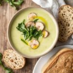Kremet grønnkålsuppe oppskrift med hvitløk, Hvordan lage grønnkålsuppe med fløte og hvitløk, Sunn og kremet grønnkålsuppe til middag, Grønnkålsuppe med hvitløk for kalde dager, Tips til å lage grønnkålsuppe med fløyelsmyk tekstur, Beste krydder for grønnkålsuppe med hint av hvitløk, Lett og kremet grønnkålsuppe for travle hverdager, Grønnkål og hvitløkssuppe for helsebevisste, Grønnkålsuppe med smakfull hvitløk twist, Perfekt kremet grønnkålsuppe uten meieriprodukter, Hjemmelaget grønnkålsuppe med fløte og hvitløk, Grønnkålsuppe oppskrift for enkel hverdagsmat, Hvordan bruke grønnkål i suppe med hvitløk, Vegetarisk grønnkålsuppe med kremet konsistens, Grønnkålsuppe til middag med hint av hvitløk, Smaksrik grønnkålsuppe med fløte og hvitløk, Lavkarbo grønnkålsuppe med kremet tekstur, Rask og enkel grønnkålsuppe med hvitløk, Hvordan krydre grønnkålsuppe med smak av hvitløk, Grønnkålsuppe oppskrift for sunn og kremet glede.